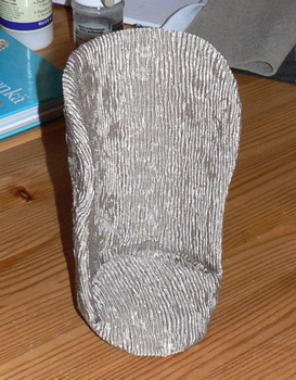 кресло из пластиковой бутылки
